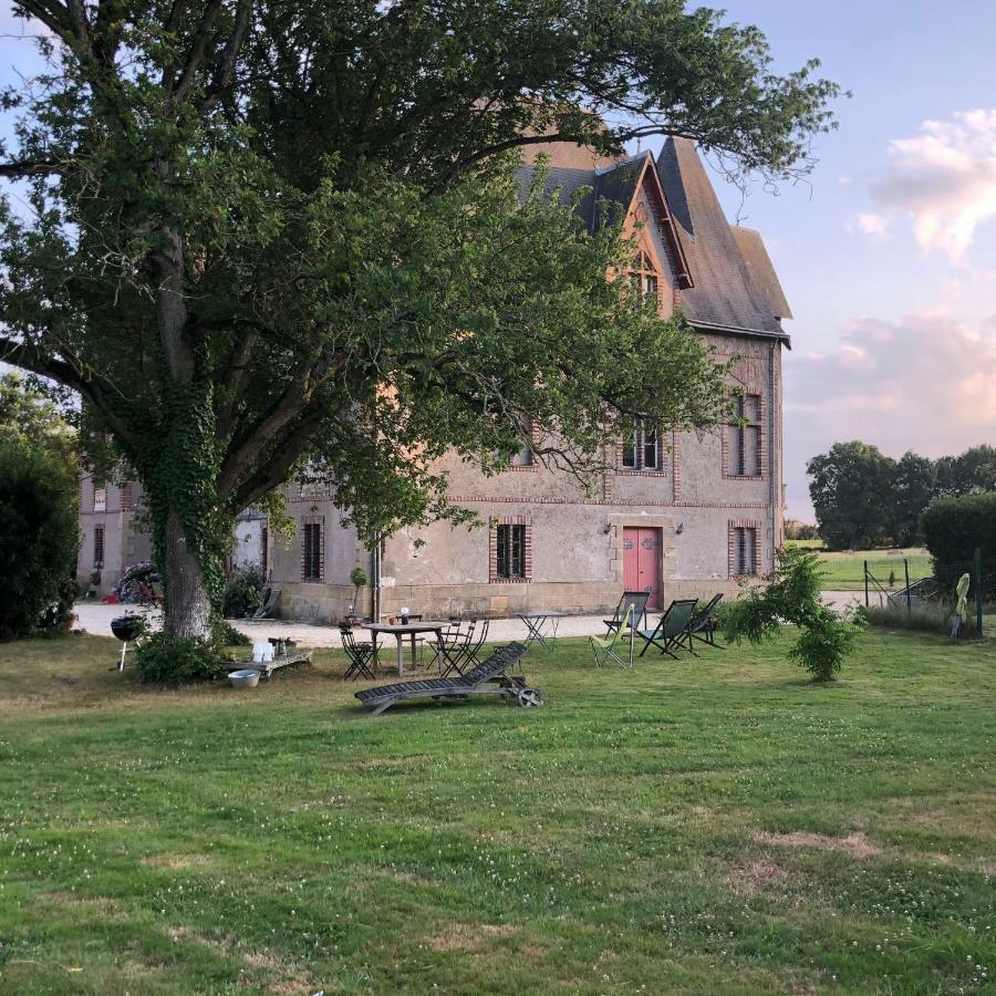 Villa Manoir De La Chouanniere Montreuil-sur-Maine Exterior foto